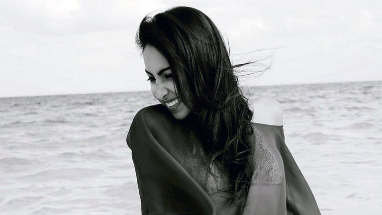 afdc95 02e65235378e41b686c0074d5fb5cd93mv2