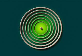 ball-in-center-of-rings